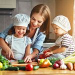Dieta dzieci – jak powinno wyglądać żywienie najmłodszych?