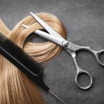 Łamliwe włosy – jak sobie z nimi radzić?