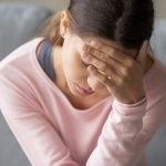 Stres a okres – czy hormony stresu mogą rozregulować cykl miesiączkowy?
