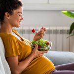 19. tydzień ciąży – rozwój dziecka i samopoczucie przyszłej mamy